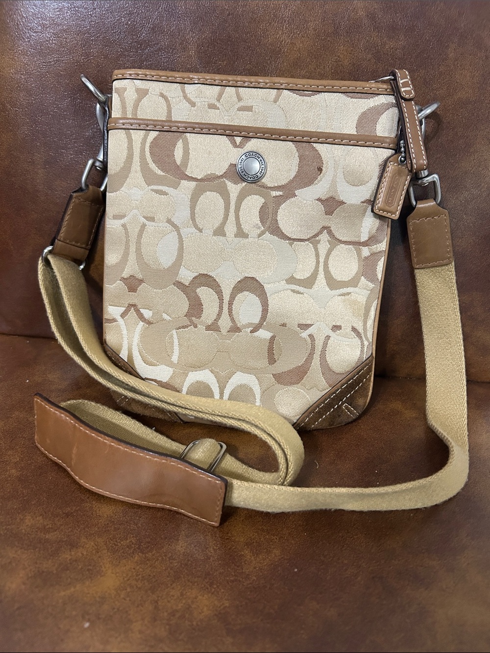 Coach vintage Beige & Tan Signature Canvas Crossbody Bag